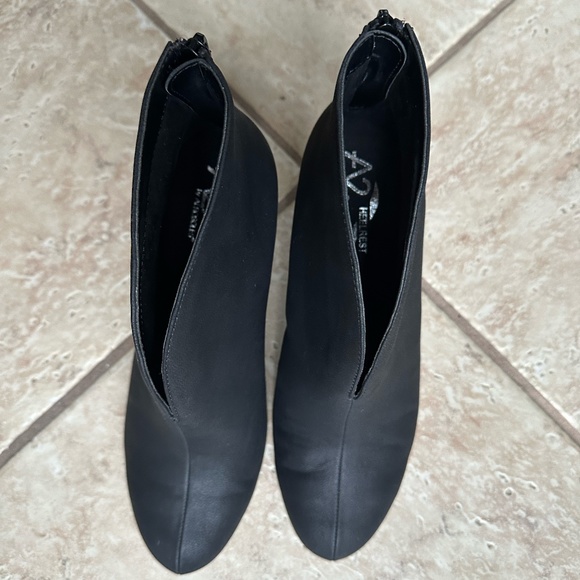 AEROSOLES BOOTIES A2 HEELREST: NEW W/OUT BOX  BLACK  SIZE:9 - Picture 3 of 10